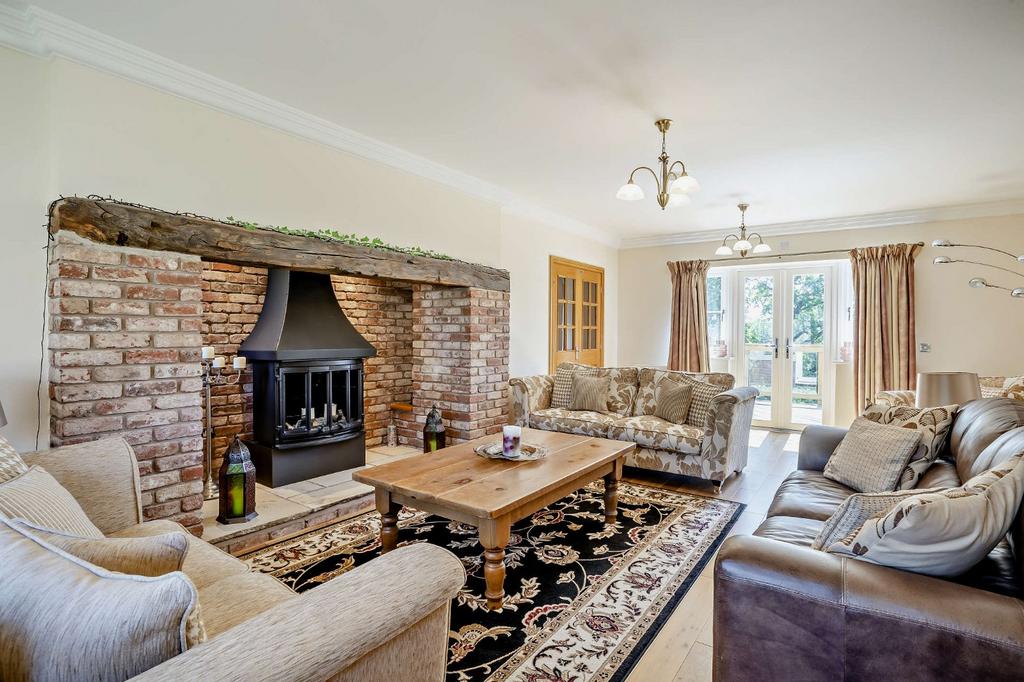 Morda Close, Oswestry, Shropshire, SY11 5 bed detached house £850,000