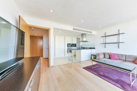 1 bedroom apartment to rent, 1 West India Quay, Canary Wharf, E14