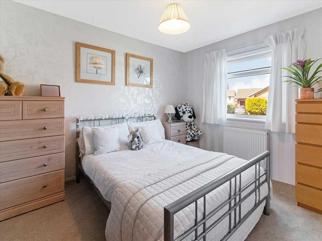 Bedroom Two (1)