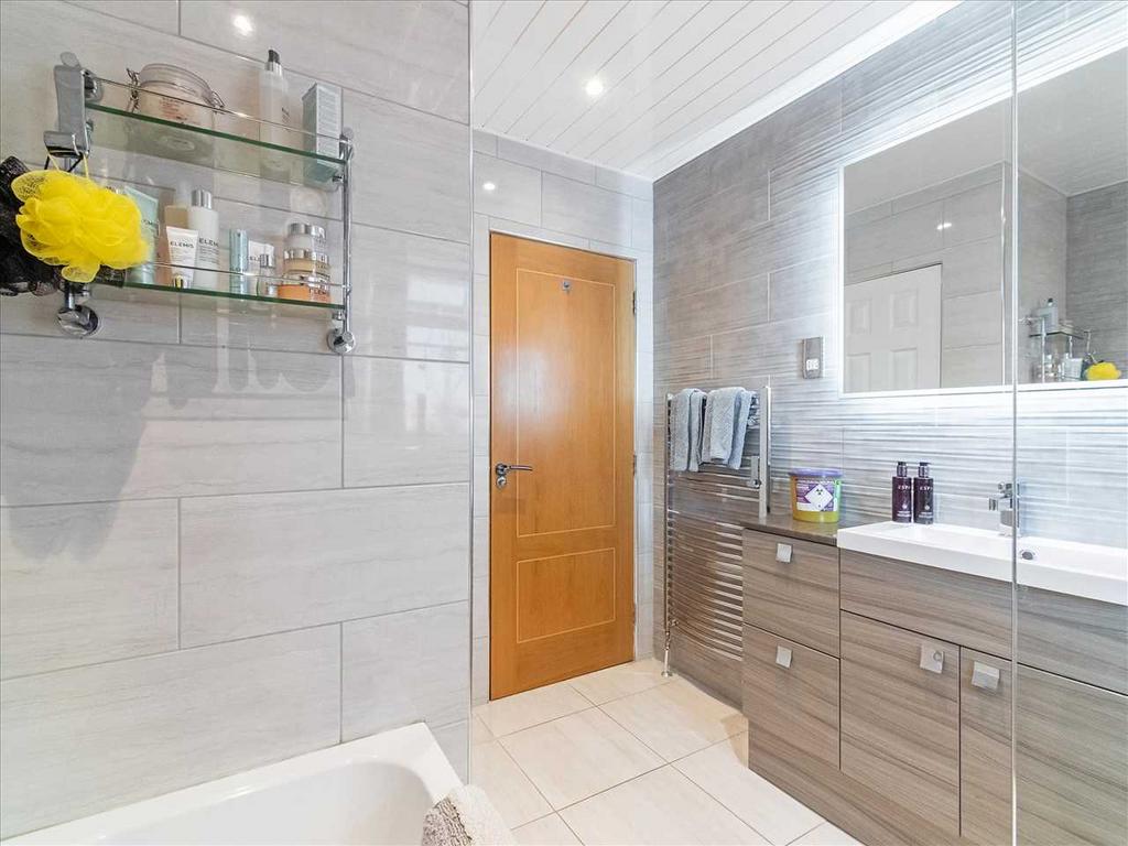 Bathroom (2)
