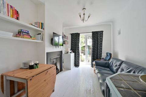 2 bedroom maisonette for sale, Wycliffe Road, South Park Gardens, London, SW19