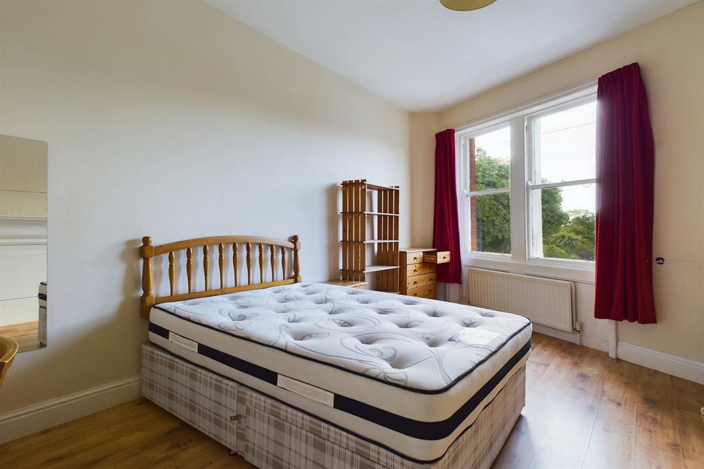 Bedroom 3 O