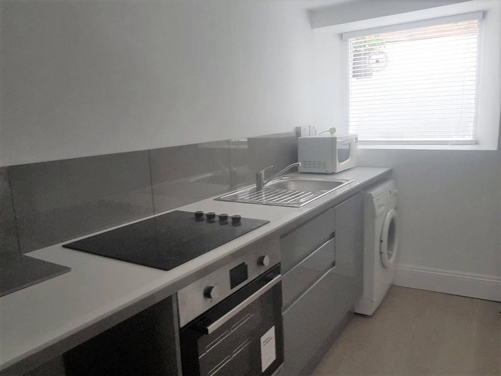 Studio Kitchen