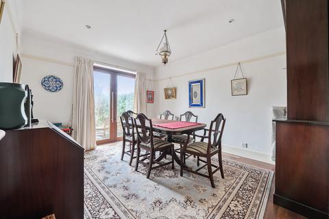 4 bedroom detached house for sale, Kingsway, Chandler's Ford, Eastleigh, Hampshire, SO53