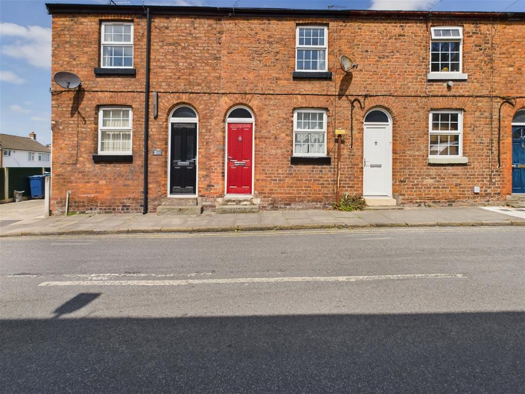 Hants Lane, Ormskirk, Lancashire, L39 1PX 2 bed terraced house £750