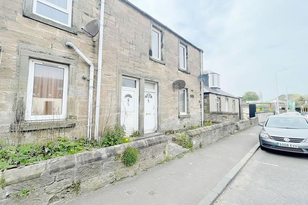 Pratt Street, Kirkcaldy, Fife KY1 2 bed flat £48,000