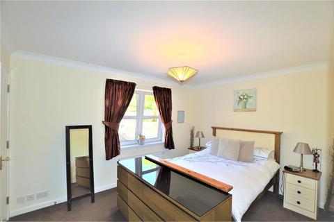 19 Donald Wynd, Largs, KA30 8TH