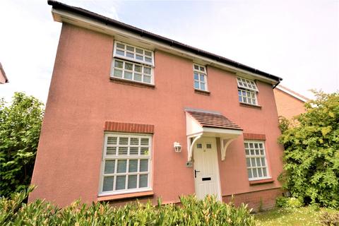 3 bedroom detached house to rent, Botany Drive, CM7