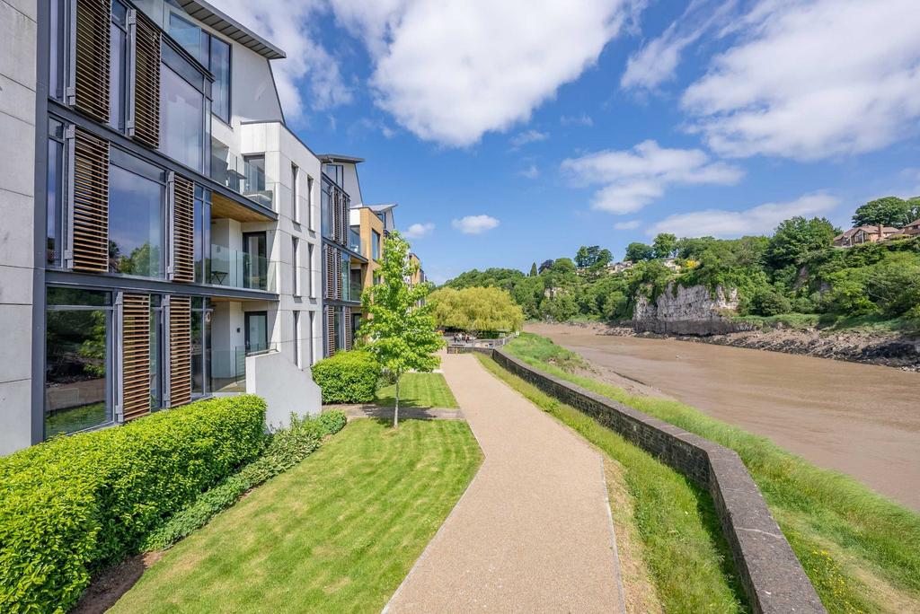 Wye Apartments, Chepstow 2 bed flat £335,000