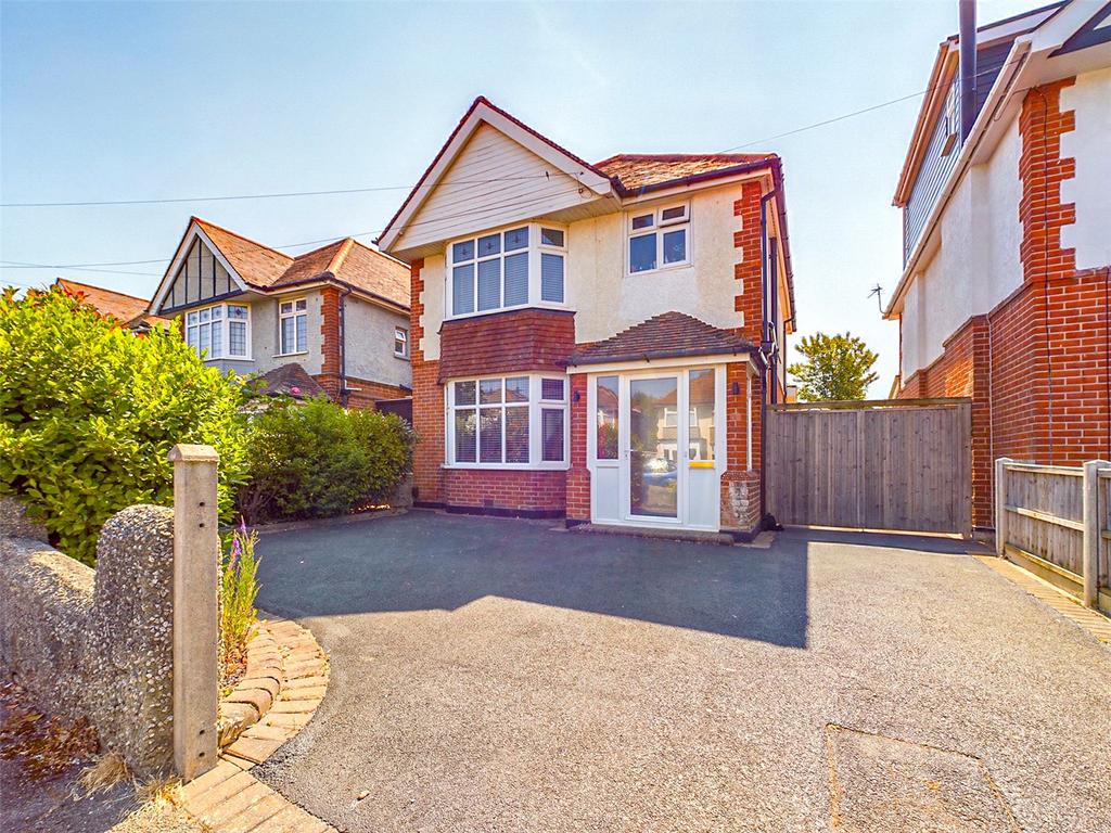 Corhampton Road, Bournemouth, BH6 3 bed detached house £600,000