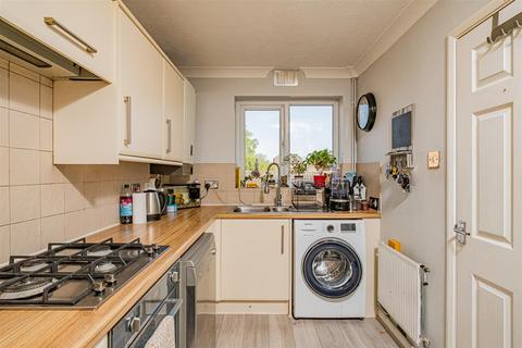 20 Campion Close, Denham, Uxbridge, UB9 5BX