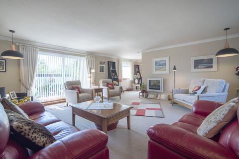 2 bedroom apartment for sale, Park Manor, Crieff PH7