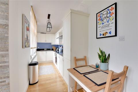 1 bedroom apartment for sale - Hervey Road, Blackheath, London, SE3