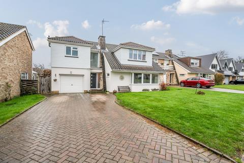 7 Amberley Close, Send, Woking, GU23 7BX
