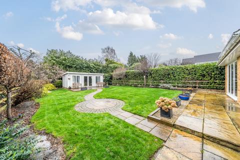 7 Amberley Close, Send, Woking, GU23 7BX