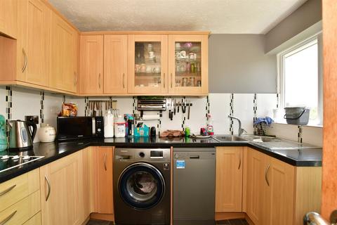 3 bedroom detached bungalow for sale - Wickenden Crescent, Willesborough, Ashford, Kent