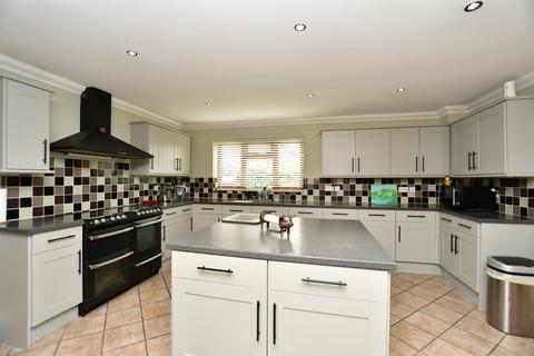 4 bedroom detached house for sale, The Potteries, Upchurch, Sittingbourne, Kent