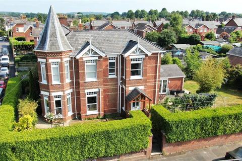 5 bedroom semi-detached house for sale - Park Road, Fordingbridge, Hampshire, SP6