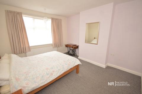 89 Wickham Avenue, Cheam, Sutton, SM3 8EB