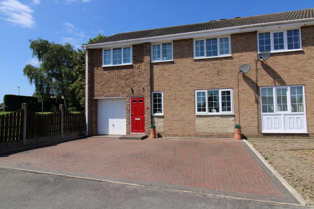 Ashwood Grove, Great Houghton, Barnsley 4 bed semidetached house for