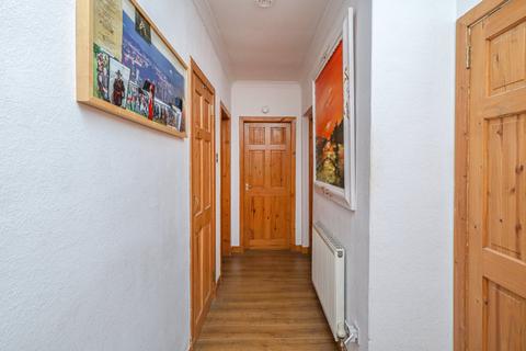 Flat 2/2, 12 Glenkirk Drive, Glasgow, G15 6DH