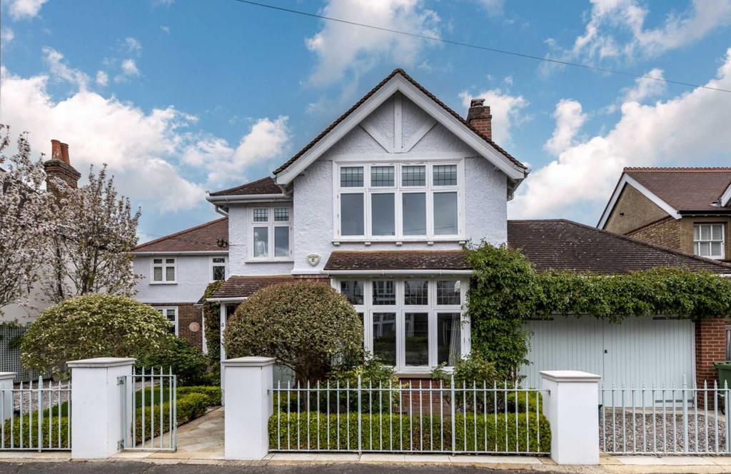 Weston Park, Thames Ditton KT7 5 bed detached house for sale £1,995,000