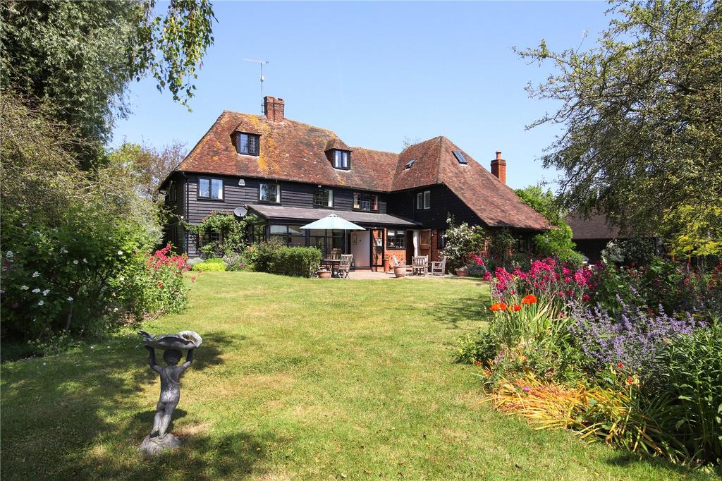 Southernden Road, Egerton, Ashford, Kent, TN27 5 bed detached house to
