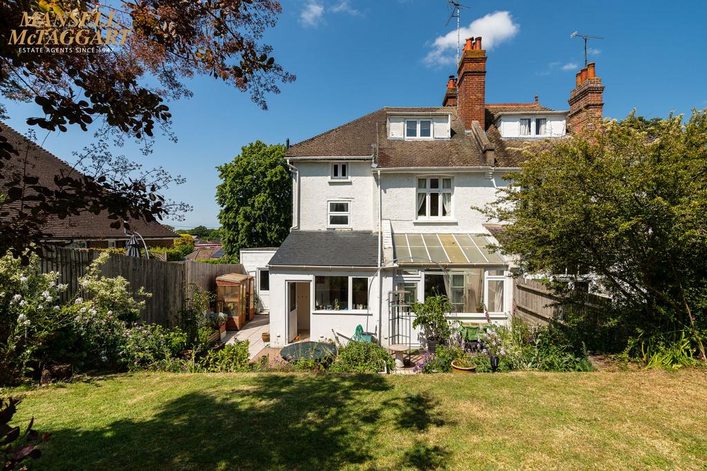 Stanford Avenue, Hassocks, BN6 6 bed semidetached house £950,000