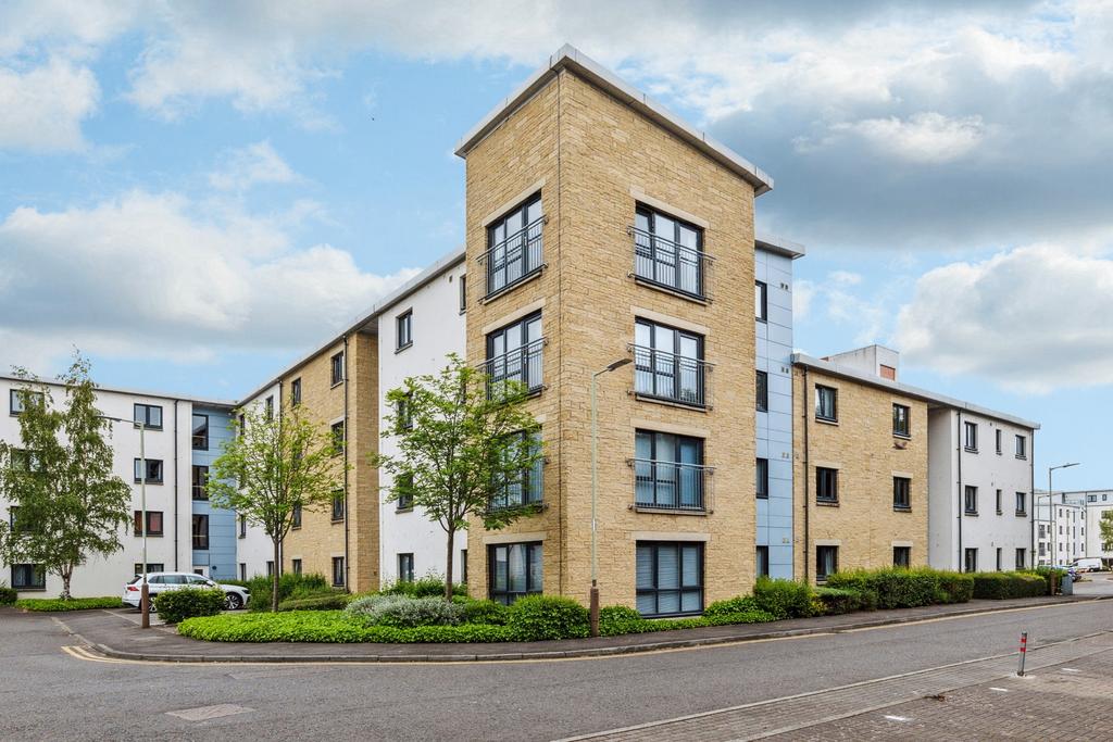 Monart Road, Perth, Perthshire, PH1 5UQ 2 bed apartment for sale £135,000