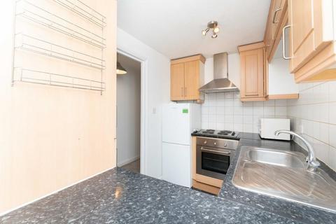 2 bedroom flat to rent, Clare House, 49 Uxbridge Road, London, W7
