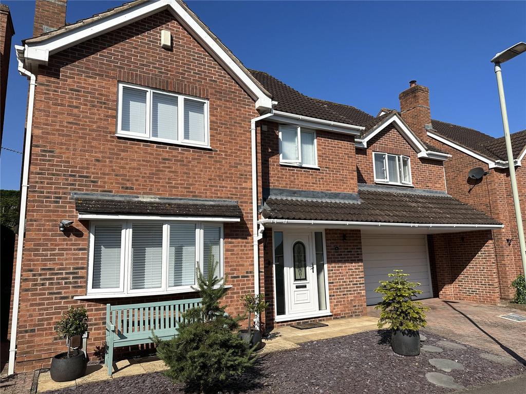 Boyce Close, The Wheatridge East, Gloucester, GL4 5 bed detached house