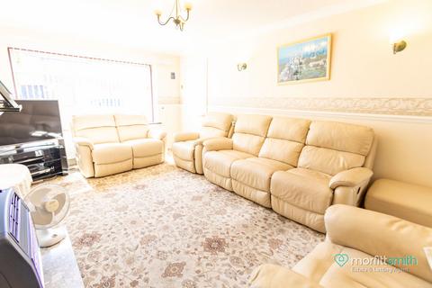 293 Ferrars Road, Tinsley, Sheffield, S9 1WP