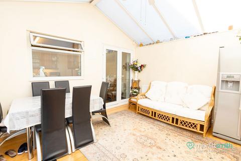 293 Ferrars Road, Tinsley, Sheffield, S9 1WP