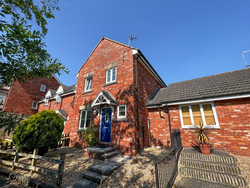 Tansy Lane, Portishead, Bristol, Somerset, BS20 3 bed semidetached house for sale £415,000