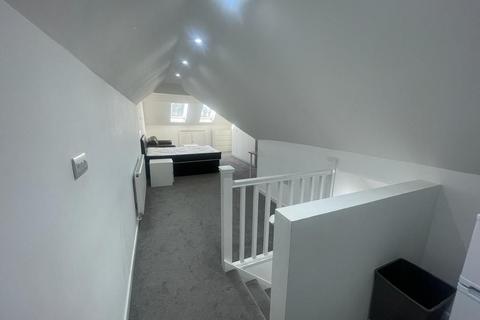 6 bedroom terraced house to rent - Bramble Street, Coventry