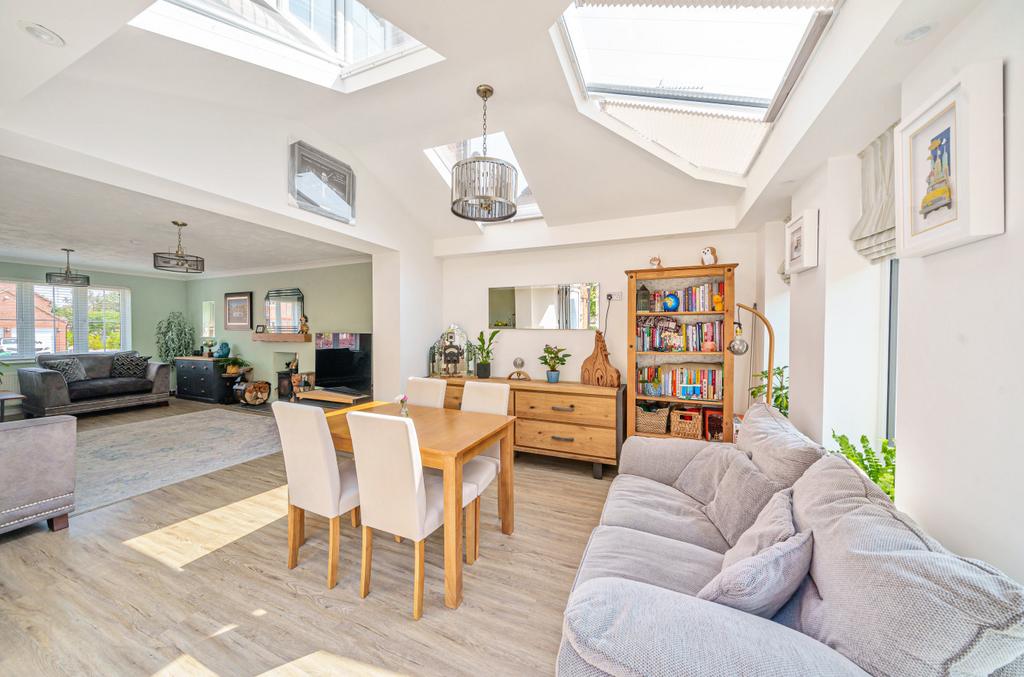 Reynolds Dale, Ashurst Bridge... 4 bed detached house £595,000