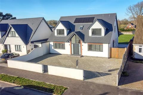 4 bedroom detached house for sale, Cowley Road, Lymington, Hampshire, SO41