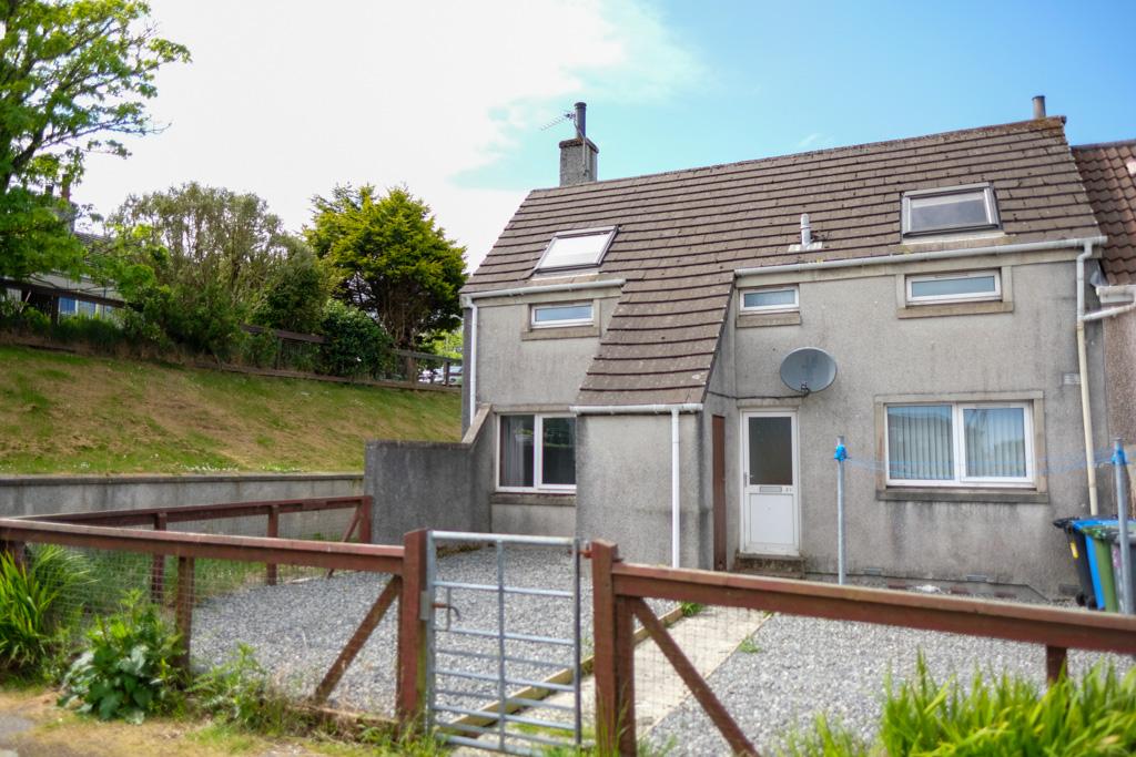 Cearn Phabaidh, Stornoway HS1 2 bed semidetached house for sale £80,000