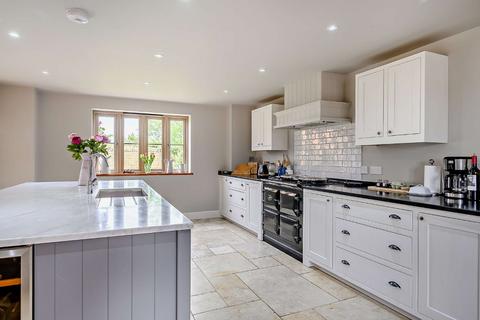 5 bedroom detached house to rent, Duns Tew, Bicester, Oxfordshire