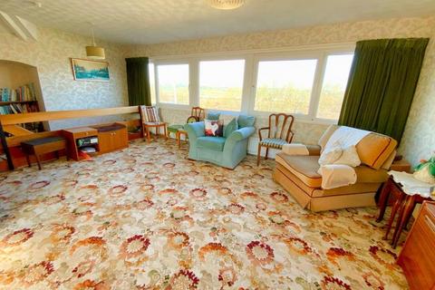 3 bedroom bungalow for sale - Park Avenue, Sticklepath, Barnstaple, Devon, EX31 2ES
