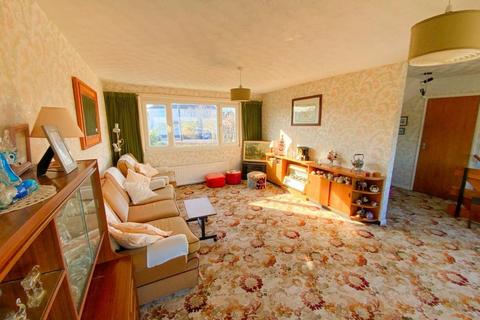 3 bedroom bungalow for sale - Park Avenue, Sticklepath, Barnstaple, Devon, EX31 2ES