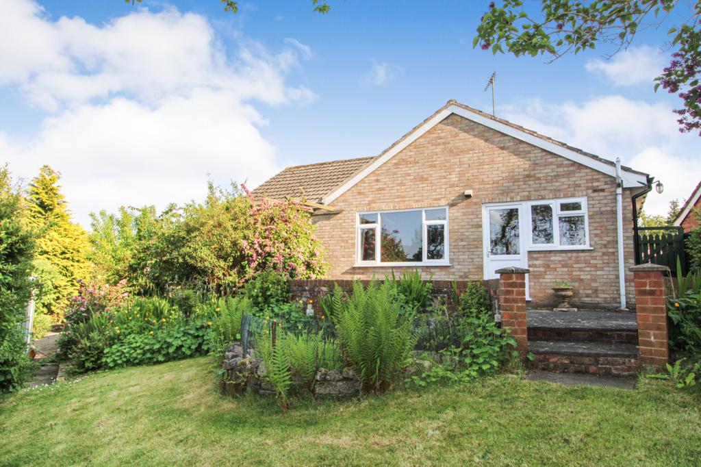 Presteigne Powys LD8 2LB 3 bed bungalow for sale £300,000