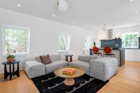 2 bedroom duplex to rent, Bedford Avenue, London, WC1B