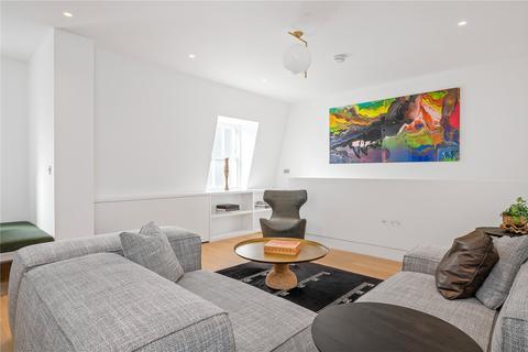 2 bedroom duplex to rent, Bedford Avenue, London, WC1B