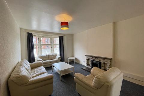 3 bedroom flat to rent - Frankfort Street, Glasgow, G41