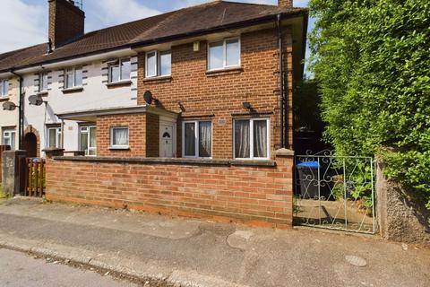 80 Danefield Road, Northampton, NN3 2SR