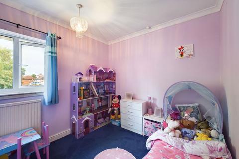 80 Danefield Road, Northampton, NN3 2SR