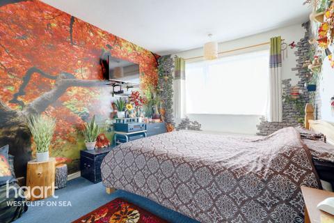 16 Anson Chase, Shoeburyness, Southend-on-sea, SS3 9RG