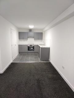 1 bedroom flat to rent - Meyrick Street, Pembroke Dock SA72