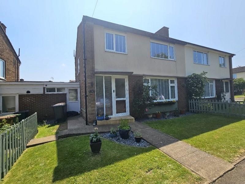 Millers Park, Wellingborough, Northamptonshire. NN8 2NQ 3 bed semi